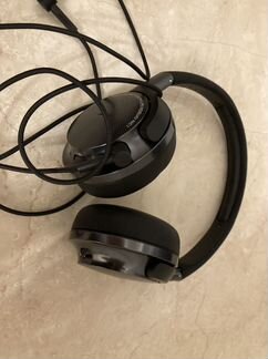 Наушники накладные Philips Fidelio NC1