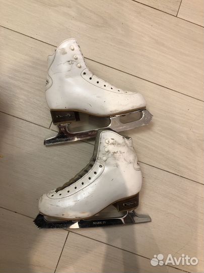 Коньки фигурные размер 21,5