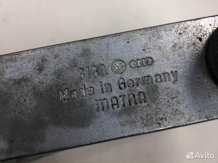 Matra 3180 Фиксаторы для демонтажа двигателя