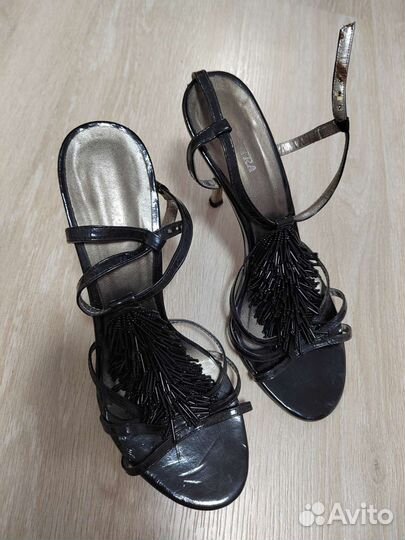 Обувь пакетом