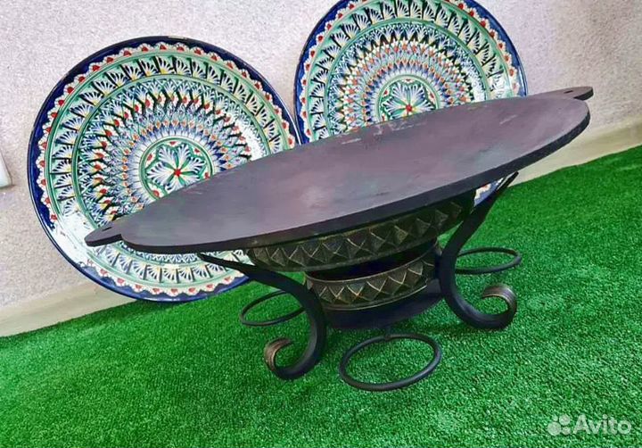 Садж чугунный с подставкой