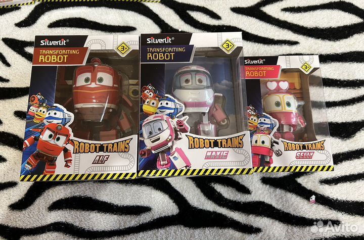 Игрушки трансформеры роботы поезда
