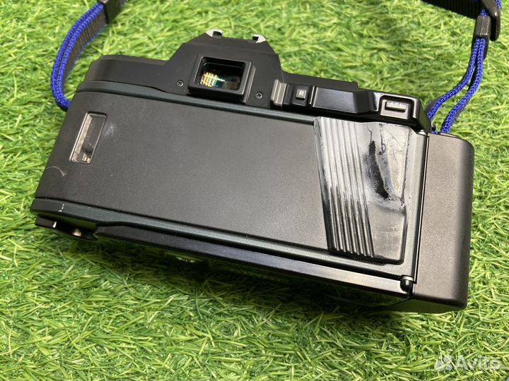 Minolta 7000 + Minolta AF 35-80mm 4-5.6 Zoom