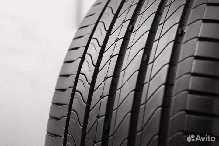 Continental UltraContact UC6 255/50 R20 109V