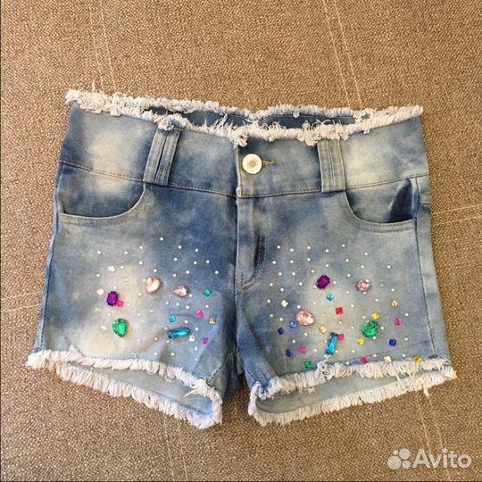 Джинсовые шорты