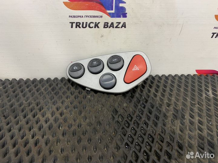 Блок кнопок Iveco Stralis