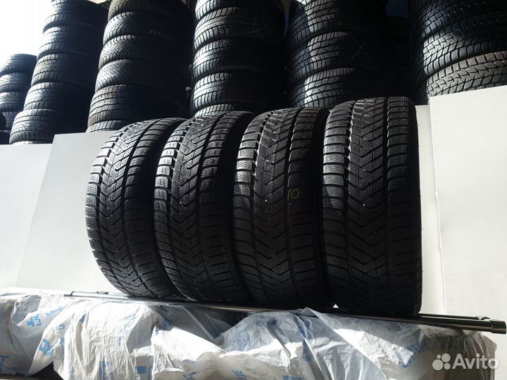 Pirelli Winter Sottozero 3 315/30 R21