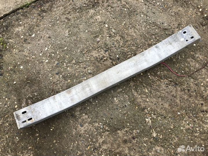 Усилитель бампера переднего Nissan Murano z50