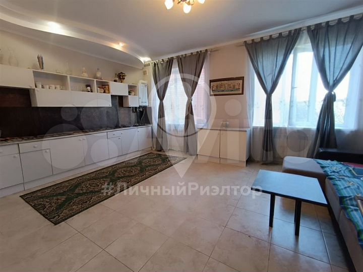 Дом 124 м² на участке 2,4 сот.