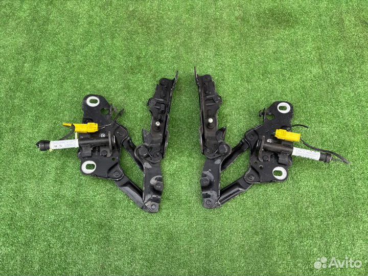 Петля капота Bmw X4 G02 B57 2020
