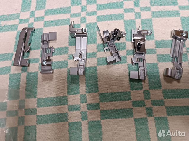 Коверлок/оверлок лапки металл. -6 шт