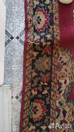 Ковер шерстяной