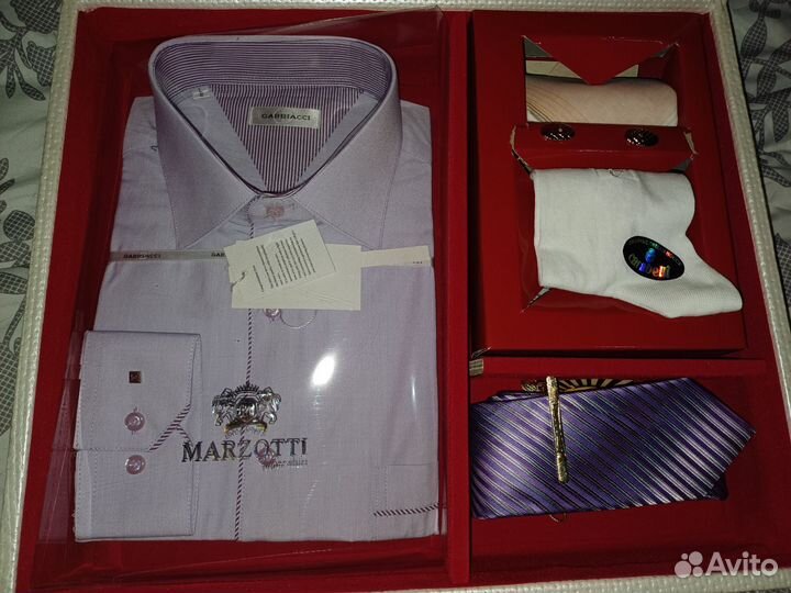 Рубашка в чемодане