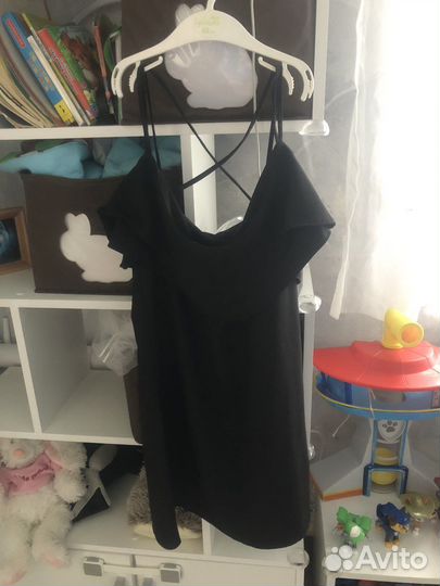 Отдам 2 пакета вещей