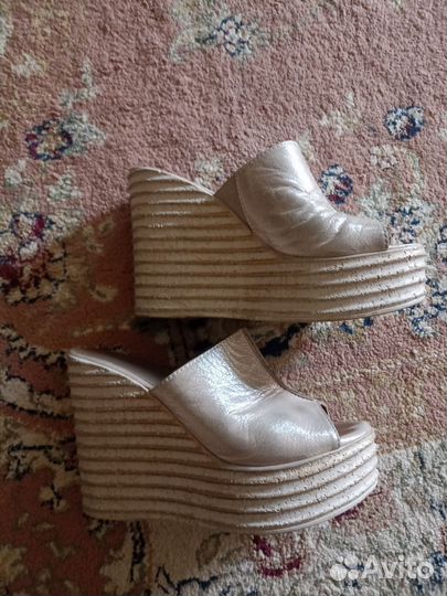 Шлепки женские