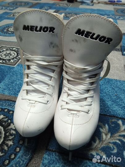 Коньки фигурные 36 размер