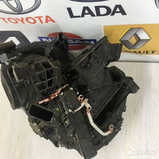 Корпус печки отопителя Renault megane 3