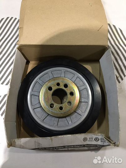 Шкив коленвала Volkswagen Polo 3 1994-2002