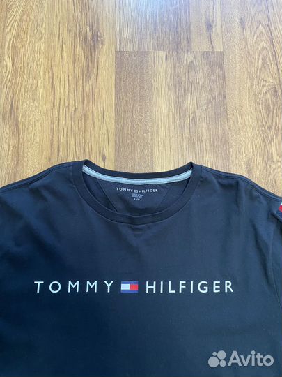 Лонгслив Tommy Hilfiger мужской оригинальный