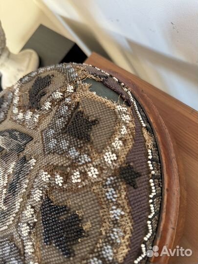 Пуф для ног футстул антикварный бисер. Англия