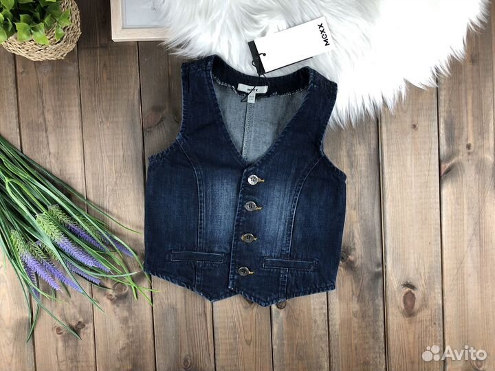 Жилетка джинсовая на мальчика Mexx