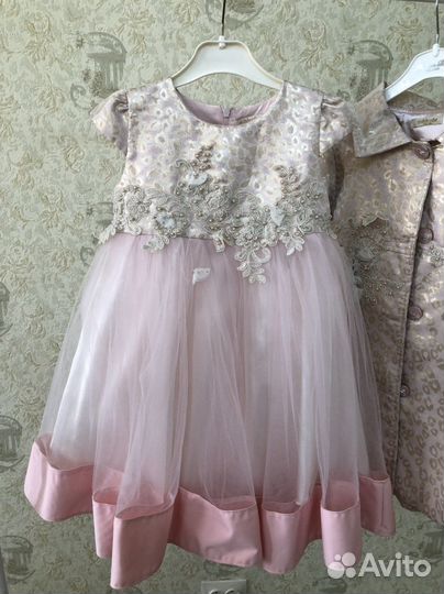 Нарядное платье для девочки