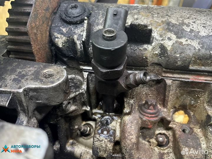 Форсунка Opel Vivaro A 2006