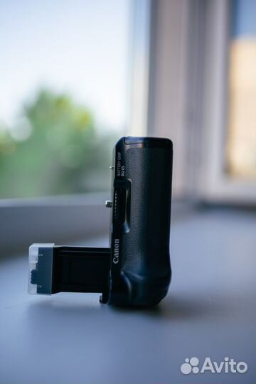 Батарейный блок canon BG-E5