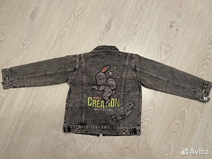 Джинсовая куртка