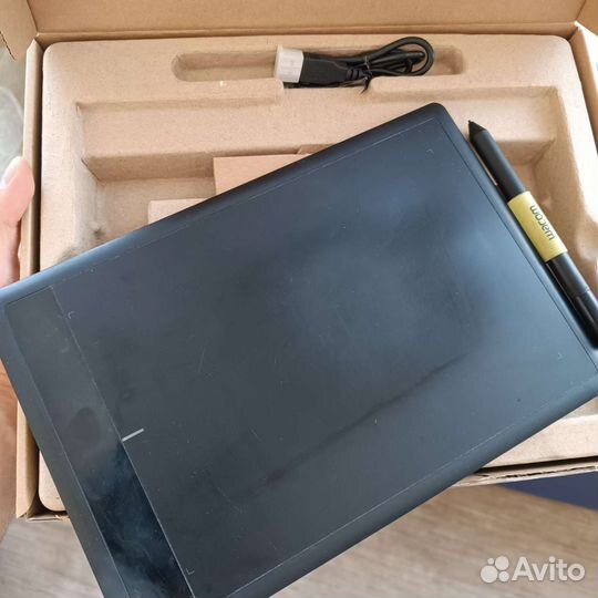 Графический планшет wacom one