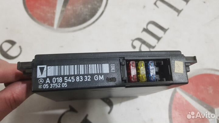 Блок управления на Mercedes A0185458332