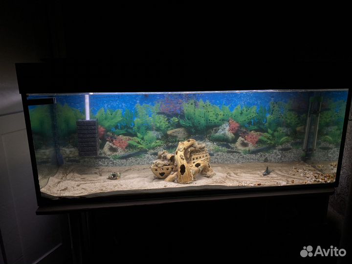 Аквариум с тумбой