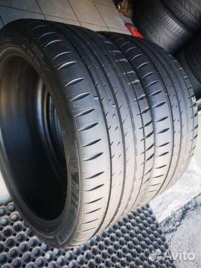 Michelin Pilot Sport 4 255/40 R19