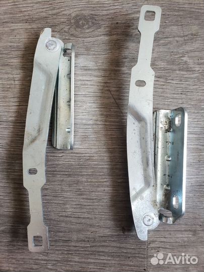 Петля капота Renault Logan 2