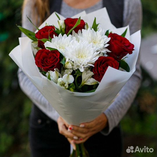 Цветы розы и букеты с доставкой 24 часа