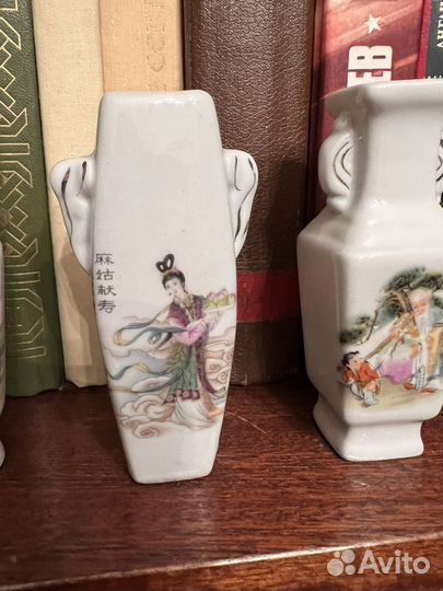 Миниатюрные вазы