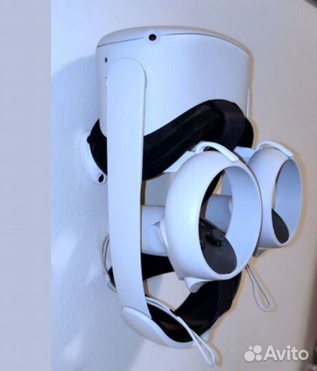Крепление на стену для Oculus Quest 2