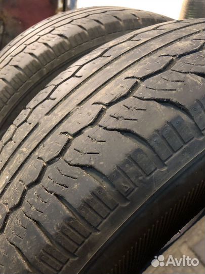 Nexen Classe Premiere 521 215/70