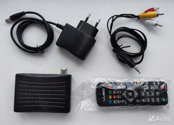 TV приставка, приёмник цифрового тв, 20 каналов