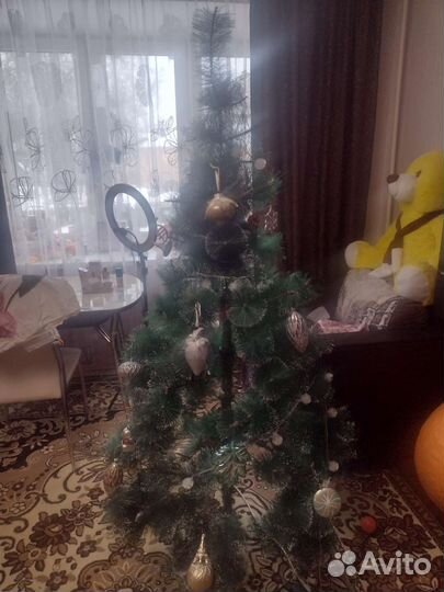 Елка искусственная 180