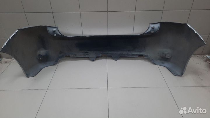 Бампер задний Toyota Auris