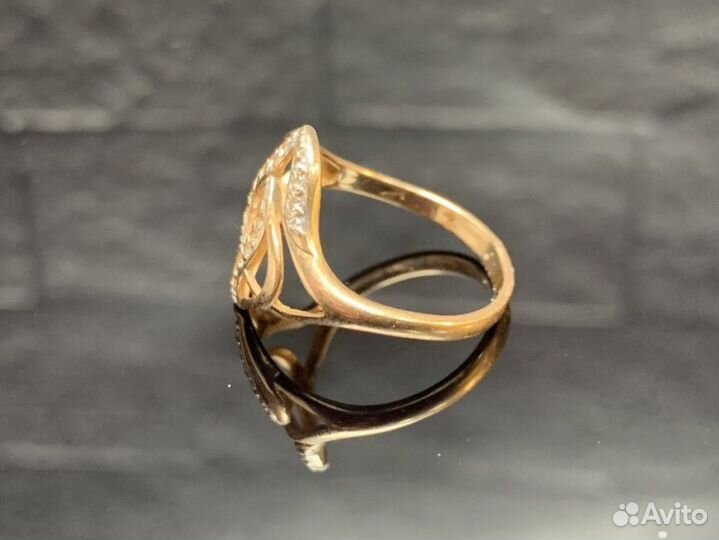 Золотое кольцо 585 пробы массой 1.62 грамм (Р16)