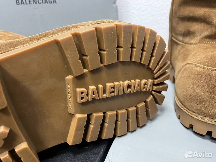 Balenciaga Alaska boots