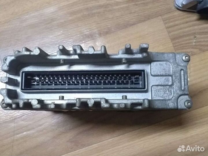 Эбу Фольксваген гольф 032906030R