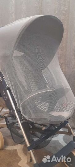 Прогулочная коляска трость