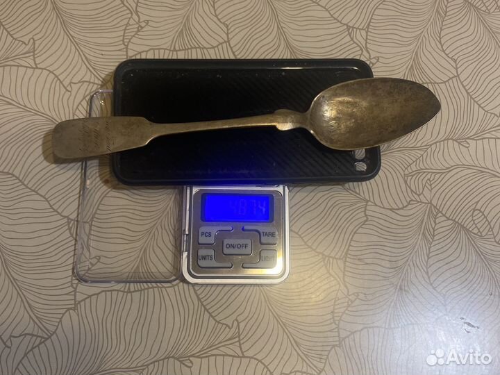 Серебряные ложки и вилка