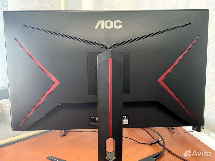 Игровой монитор AOC 27