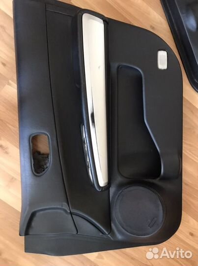 Дверные карты Nissan x-trail t31