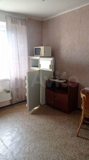 Комната 13 м² в 4-к., 9/9 эт.