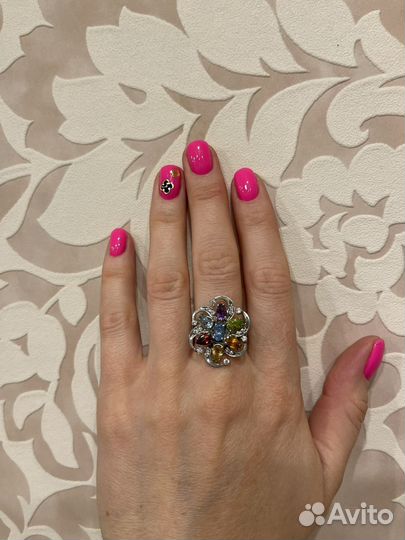 Серебряное кольцо и серьги